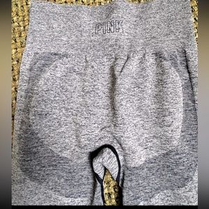 Victoria’s Secret women’s seamless gray leggings sz Small